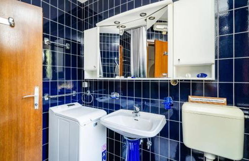 Lovely Home In Ston With Wifi - Photo 43