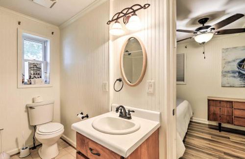 Eatonton Getaway on Lake Sinclair with Dock! - Foto 13