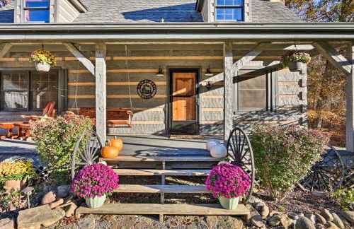 Luxe Dog-Friendly Cabin with Hot Tub and Game Room - Foto 29