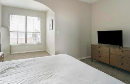 Landing Stylish 2BD Pool Gym - Foto 15