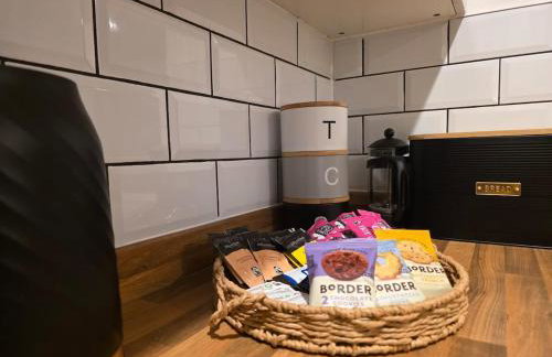 Cambridge Stylish Hot Tub Stay Sleeps 10 - Foto 8