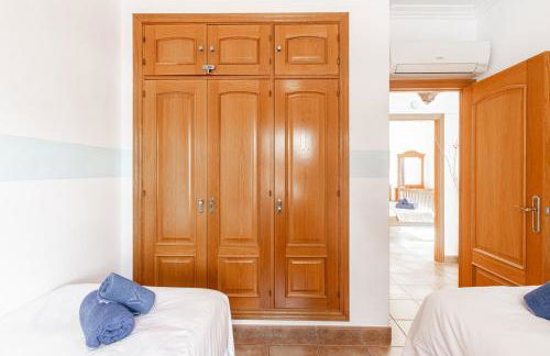 Tamango Hill, Nerja - Photo 6