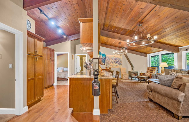 Alpine Court Chalet 4 Bedroom Home - Foto 33