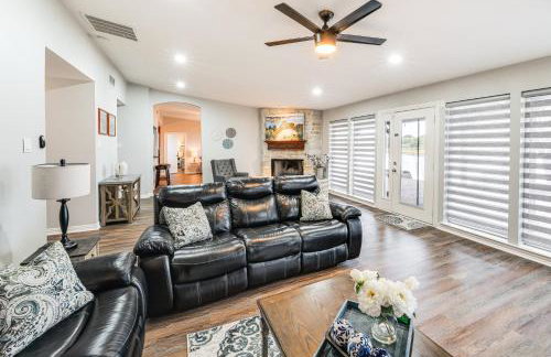 Lake Gem: Private Dock & Large Patio in Lewisville - Foto 3