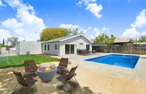 Lancaster Pool Home - Foto 1