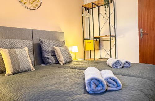 MOIN Apartments - Privater Parkplatz & Balkon, WiFi und TV - Foto 39