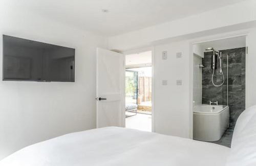 Modern self contained one bedroom with garden - Foto 2