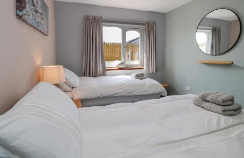 Sea Breeze - Photo 16