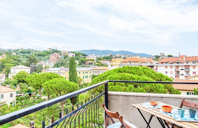 Chiavari Colorful Flat with Garage - Foto 23