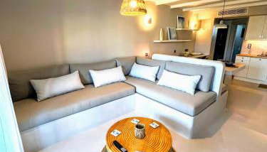 Elements - Air & Water Apartment by Hostandros - Foto 3