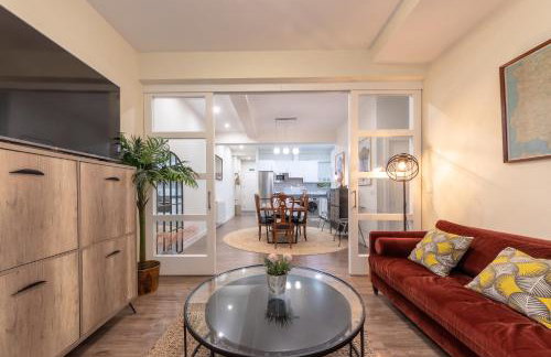 Prime Location Bilbao | 4BR, 2BA & Parking - Foto 6