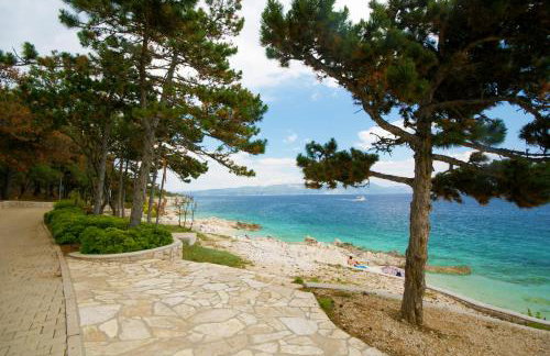 Villa Kalac, a charming holiday pool oasis near the sea - Foto 26