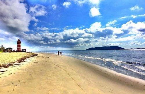 Itapoá SC refúgio para famílias 50 m mar e Farol - Photo 43