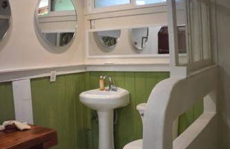 The Red Cottage and Hawaiian Pond Garden Paradise! - Foto 22