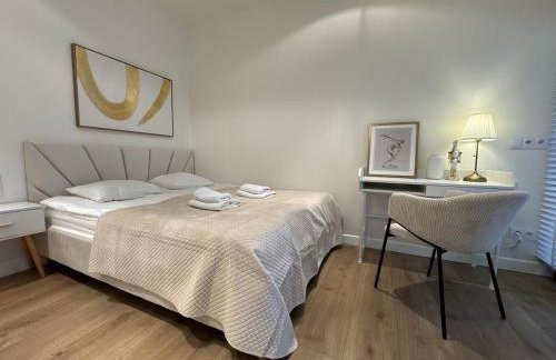 Free Garage Parking & AC, Luxury Apt - Old Town & Kazimierz - Foto 30