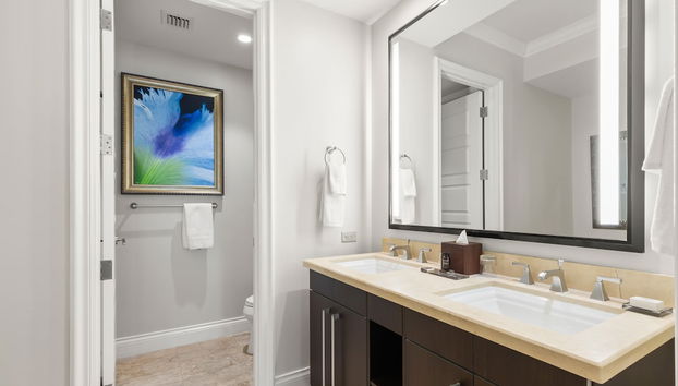 Ocean Front 2BR Residence - Foto 3, Habitación