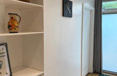 Cosy 1-Bedroom Flat in Hendon - Photo 4