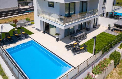 Villa Supernus with Heated Pool - Foto 3