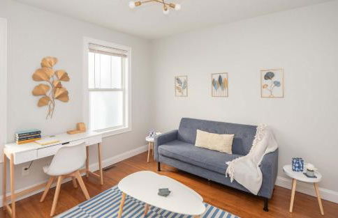 Jennifer's Chic Modern 1st Floor Apt Private Patio - Foto 2