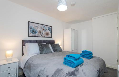 Pitcairn Residence-3Bedroom House-by Holiday Homes - Foto 13