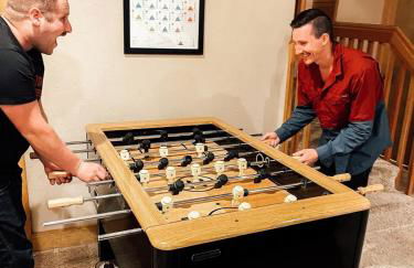 Sierra Pines Villa Deck Jetted Tub Game Rm - Photo 46