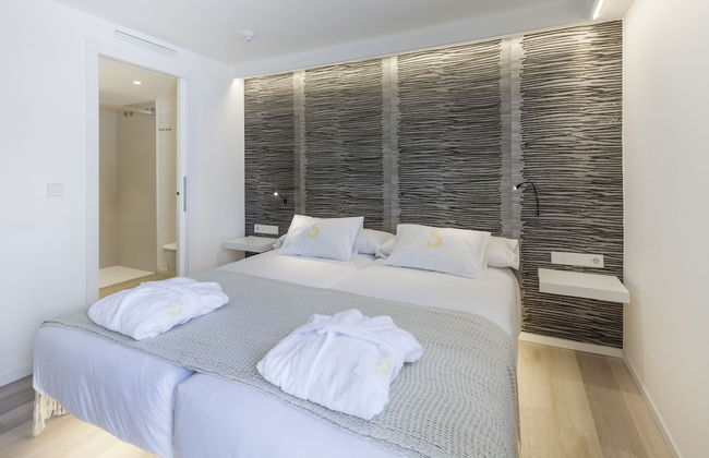 Sud Ibiza Suites - Photo 11