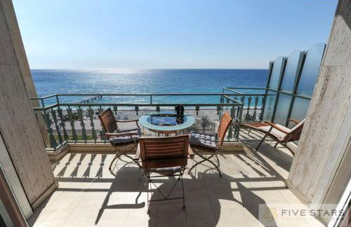 Le Majestic Promenade - Five Stars Holiday House - Foto 3