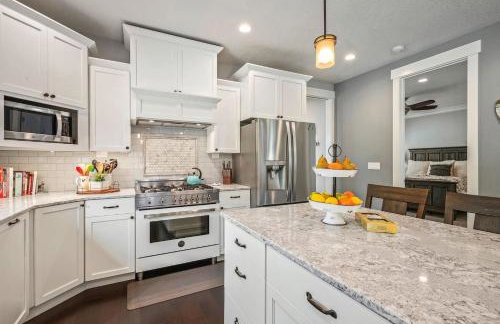 Spacious 4BR 3B 2-Kitchen w bathtub 11 guests - Foto 14