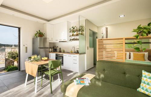 Olive Lemon Biophilic House & Lush Forest Garden - Foto 17