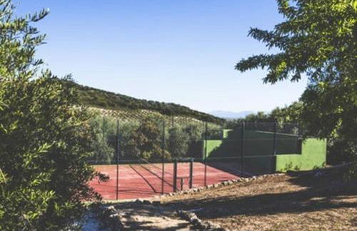 Cosy house in Estepa with mountain view - Photo 11