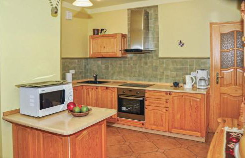 Awesome Home In Rybakowo With Wifi - Foto 8