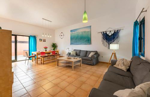 Sunrise Surf House, Big Garden, Hot Tub, Parking, super-fast free Wi-Fi - Foto 20