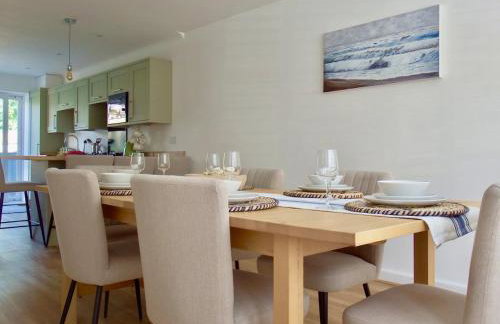 Beach Retreat luxury home just 2 minutes walk to the beach - Foto 34