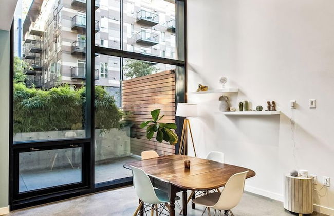 Open Loft in Redmond Core - 92 Walkscore - Photo 9