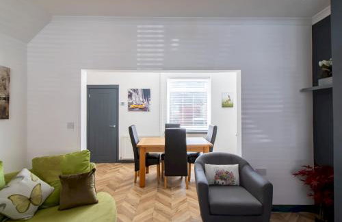 Renovated Home Chilton Dog Friendly Sleeps 5 - Pass the Keys - Foto 6