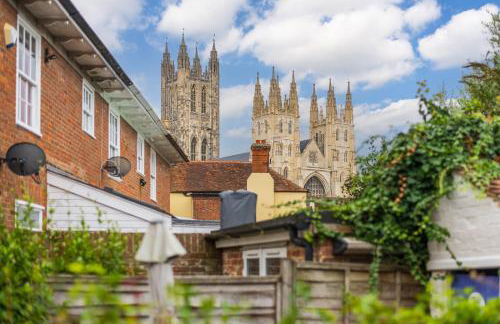 Rose cottage, Central, Amazing Cathedral view, Iconic pastel street - Foto 42