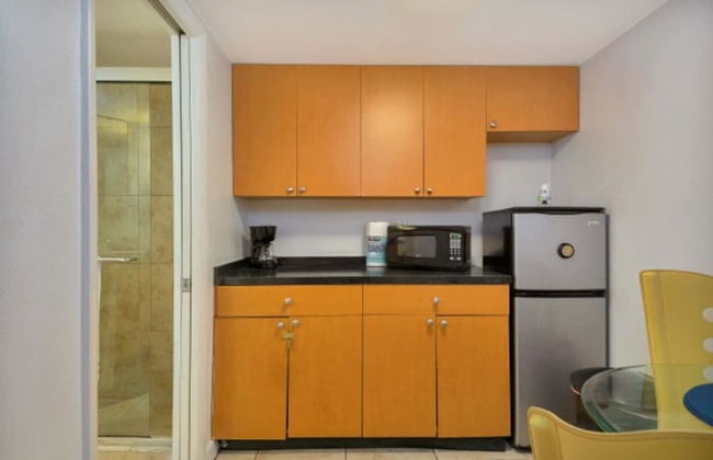 Amazing Apartment,hallandale Beach, Walk to Ocean! - Foto 12