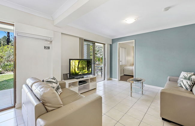 Smugglers on the Beach - Foto 42