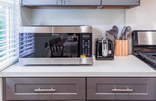 Disneyland Group Villa I Spacious Home for 22 w Game Room, Pool Table & EV Access - Foto 29