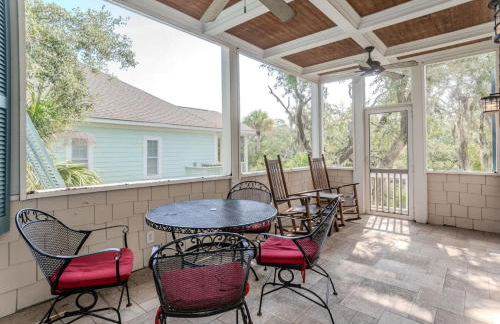 18 Fiddlers Cove Dr - 5 Bed/4 Bath w/ Resort Access & Golf Cart! - Photo 3