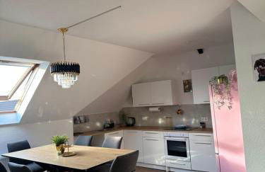 148qm Apartment, nähe Düsseldorf, 4 Schlafzimmer, privater Parkplatz - Foto 27