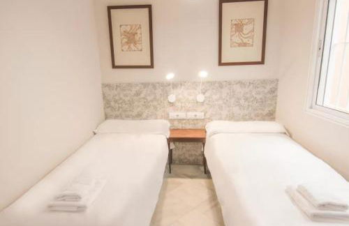 Balcones de Arfe - Sevilla Centro - Photo 15