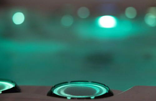 Heart of Cherry Creek Group Retreat Hot Tub - Foto 18