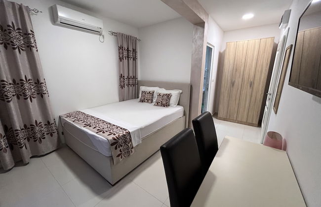 Pearl Apartments - Photo 15