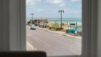 Lovely 3-Bedroom Apartment with Stunning Sea Views - Foto 5