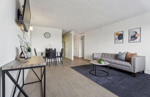 Legacy at Imperial Village 915 I 1 Bed 1 Bath - Foto 12