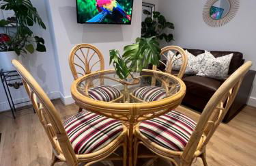 2025 Award Winner Liverpool Cherry House - 4 Bedrooms - Foto 7