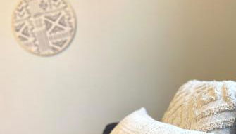 2 BR City Sanctuary - 5 Mins to Historical Salem! - Photo 3