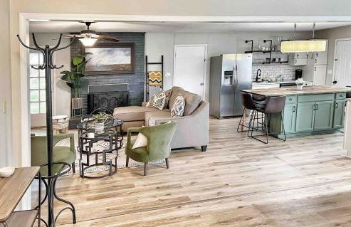 Charming Family Retreat Near Parks Fire Pit & Games - Photo 1