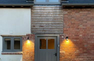 Stylish Barn with Meadow Views & Brookside Garden - Foto 22